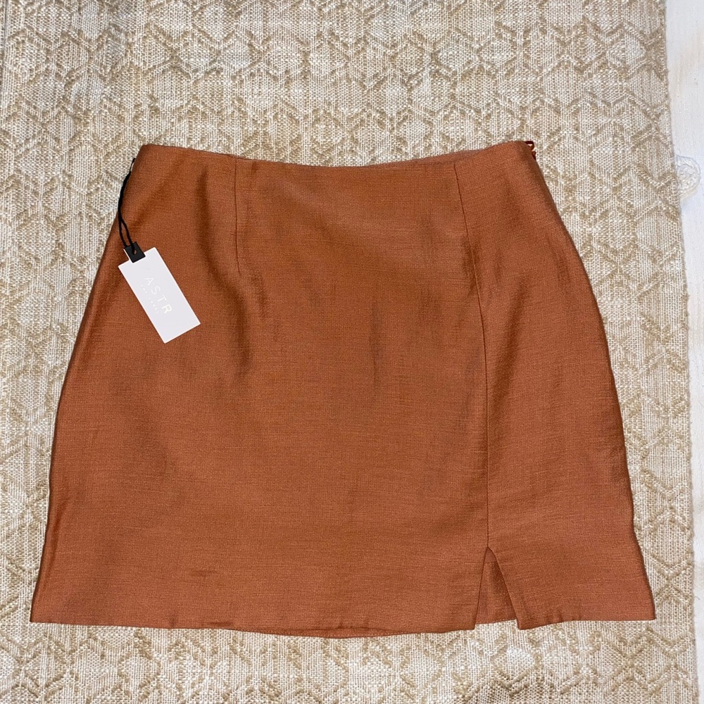 ASTR mini skirt in a rusty orange, size M